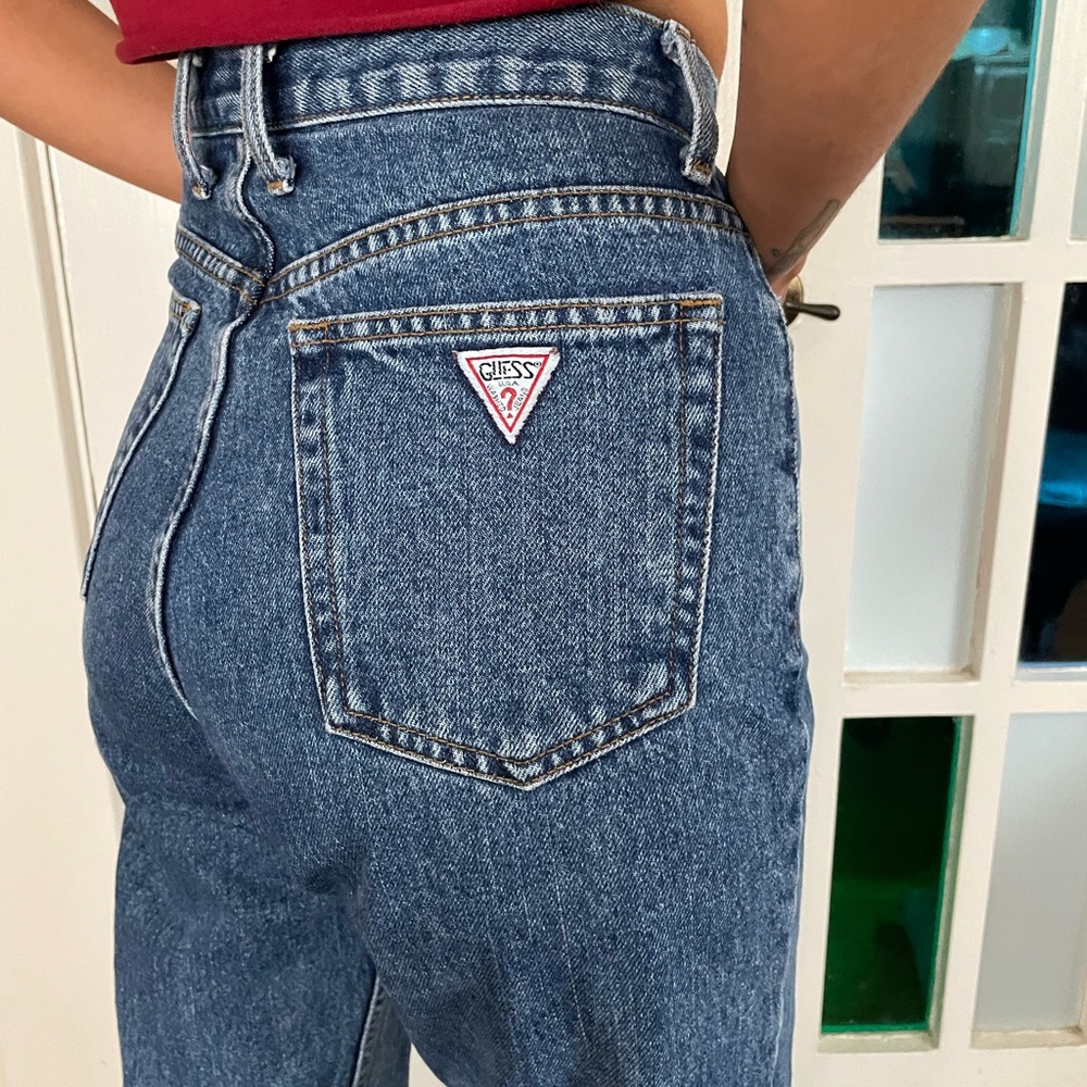 SOLD Vintage guess high waisted jeans